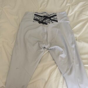 Fabletics White Boost Powerhold Leggings